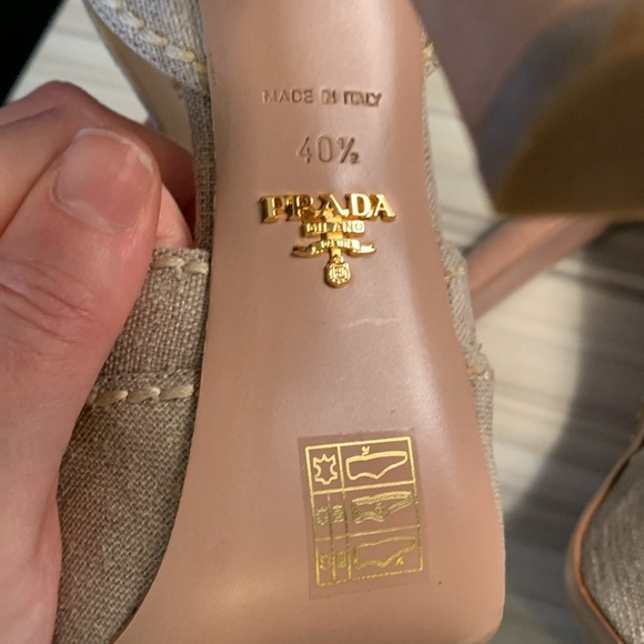 Prada Biege Knit Platform Sandals with buckle closure and cork platform - Picture 7 of 12